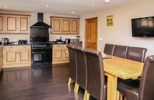 Malpas Cottage | 3 bedroom accommodation in Bickley, near Malpas