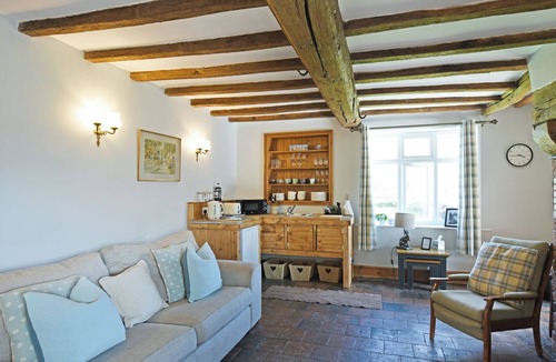 Whitchurch Cottage | 3 bedroom accommodation in Malpas