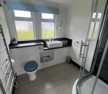 Dartmouth Apartment | 30 Norton Park