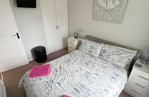 Corton House | 30 Waterside