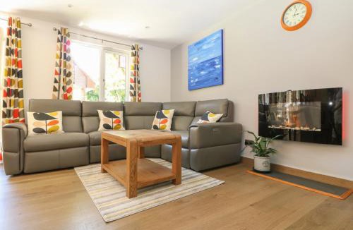 Saint Erth Praze House | 32 Trevithick