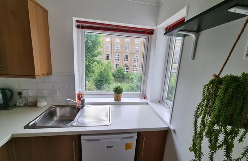 Heybridge Apartment | 360 Serviced Accommodations - Swan Path Retreat - 2 Bedroom Apartment