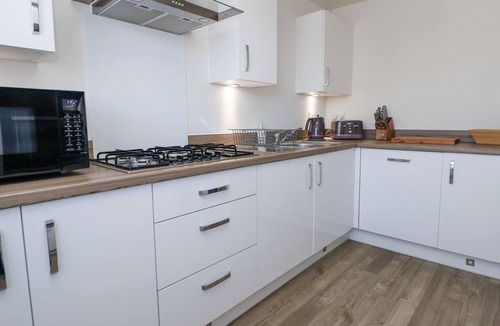 Chester Cottage | 37 Devana Gardens