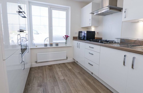 Chester Cottage | 37 Devana Gardens