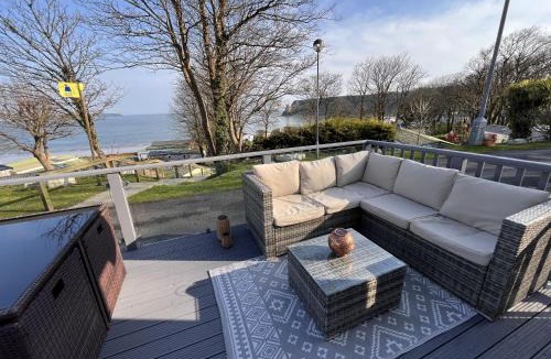Lydstep House | 372 Bay View