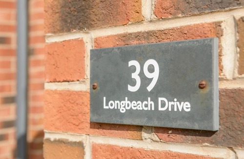 Beadnell House | 39 Longbeach Drive