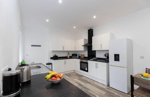 Ushaw Moor House | 3BR Durham Contractors Long Stay Deals
