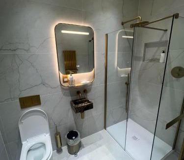 Wallasey House | 4 Bayswater