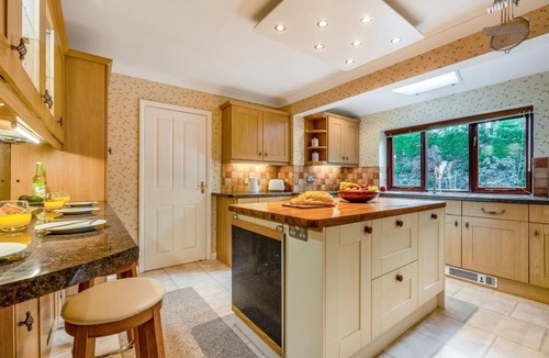 Ainthorpe House | 4 Bed in Ainthorpe (oc-a28380)