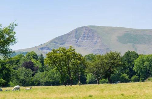 Peak District House | 4 Bed in Castleton oc-s36311