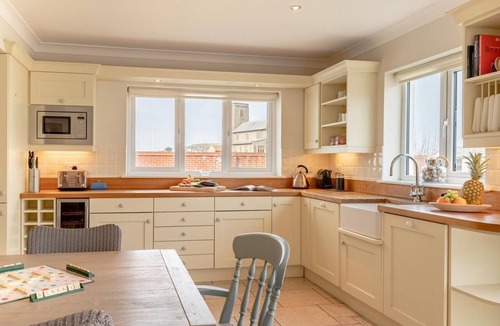 West Runton Cottage | 4 Bed in Cromer (oc-81469)