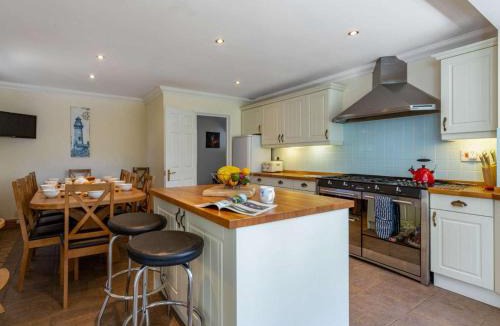 Winfrith Newburgh House | 4 Bed in Dorchester oc-dc133