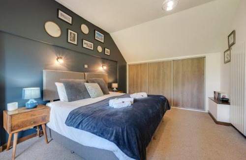 Manod House | 4 Bed in Ffestiniog oc-bow172