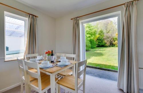 Llanbedrog House | 4 Bed in Llanbedrog oc-gwynty