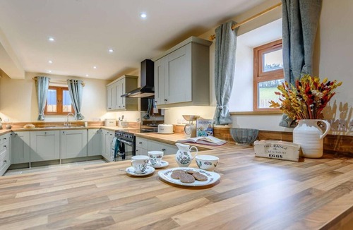 Caersws Cottage | 4 Bed in Llandrindod Wells (oc-86118)