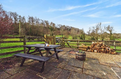 Llansantffraid-ym-Mechain Cottage | 4 Bed in Llansantffraid (oc-g38212)