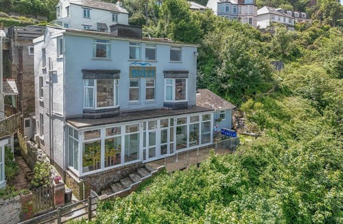 West Looe Cottage | 4 Bed in Looe (oc-l30051)