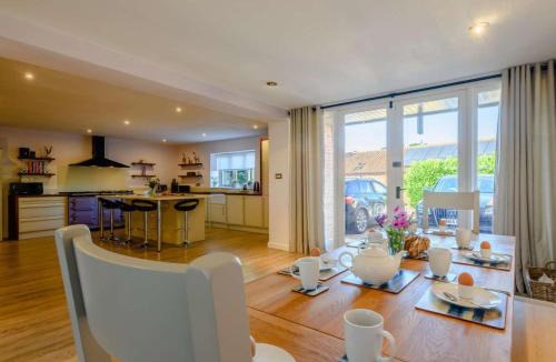Melton Constable House | 4 Bed in Melton Constable oc-88678