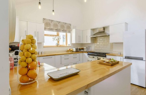 Okehampton Cottage | 4 Bed in Okehampton (oc-83785)