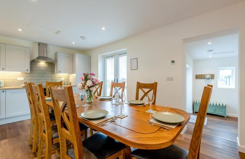 Stalisfield House | 4 Bed in Otterden oc-d36009