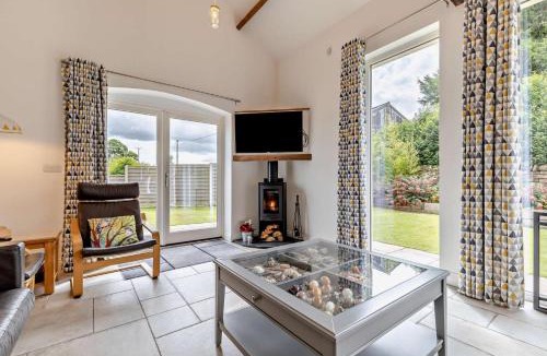 Eccleshall House | 4 Bed in Slindon oc-t29883