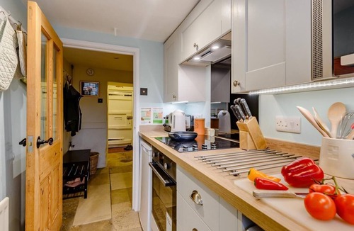 Kingston Cottage | 4 Bed in Wareham (oc-78042)
