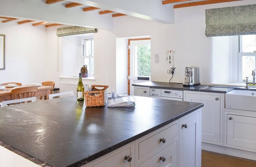 Kirkby Stephen Cottage | 4 bedroom accommodation in Mallerstang, near Kirkby Stephen