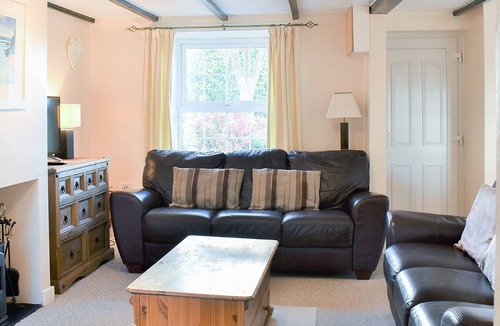 High Street Cottage | 4 bedroom accommodation in Lanjeth, near St Austell