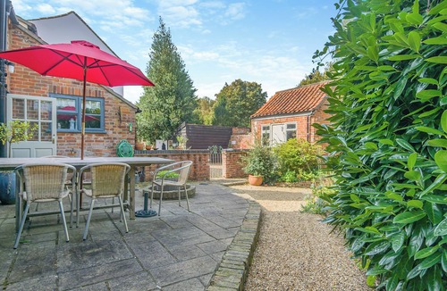 Wangford Cottage | 4 bedroom accommodation in Wangford, near Southwold