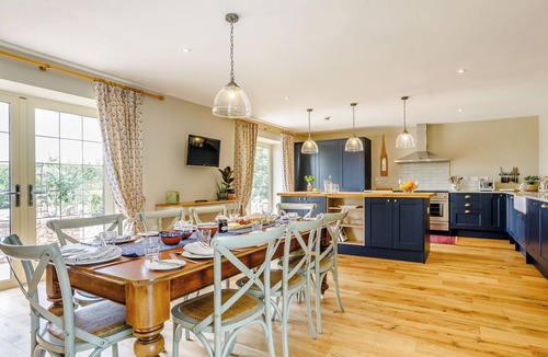 Cheddar Cottage | 4 bedroom accommodation in Draycott, near Cheddar