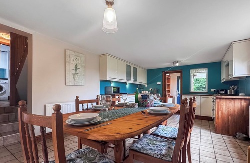 Elsing Cottage | 4 bedroom accommodation in Elsing, near Dereham