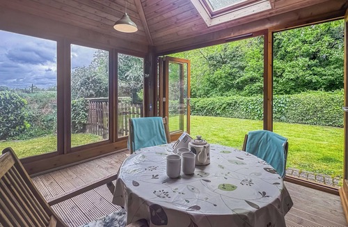 Elsing Cottage | 4 bedroom accommodation in Elsing, near Dereham