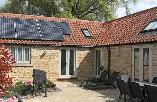 Oasby Cottage | 4 bedroom accommodation in Aisby, near Grantham