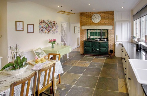 Longhorsley Cottage | 4 bedroom accommodation in Todburn, near Rothbury