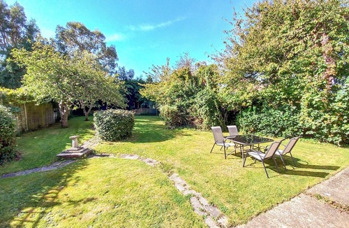 Nettlestone Cottage | 4 bedroom accommodation in Seaview
