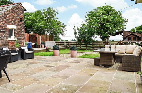 Wesham Cottage | 4 bedroom accommodation in Roseacre, near Blackpool