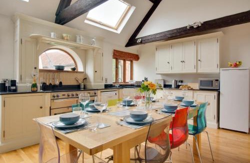 Docking House | 5 Bed in Docking oc-2149