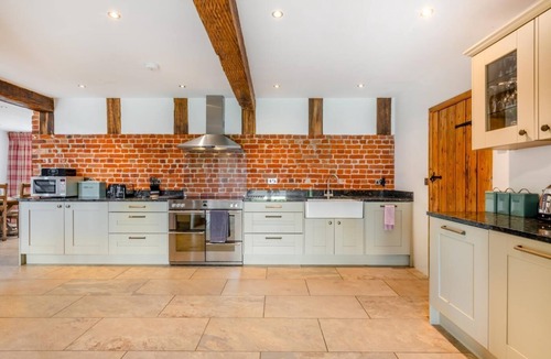 Bodham Cottage | 5 Bed in Lower Bodham (oc-s29594)