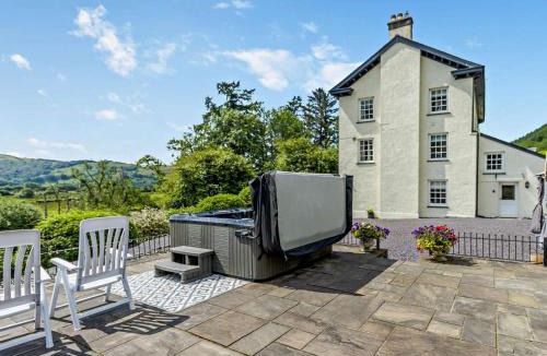 Machynlleth House | 5 Bed in Machynlleth oc-92513