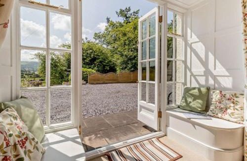 Machynlleth House | 5 Bed in Machynlleth oc-92513