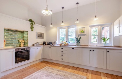 Postwick with Witton Cottage | 5 Bed in Postwick (oc-w30947)