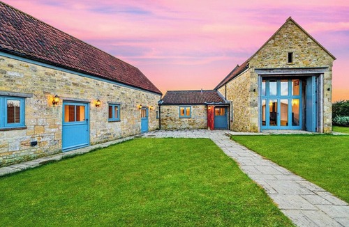 Shepton Mallet Cottage | 5 bedroom accommodation in Shepton Mallet