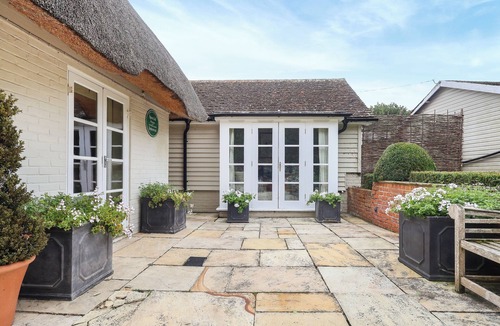 Lambourn Cottage | 5 bedroom accommodation in Hungerford