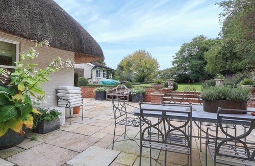 Lambourn Cottage | 5 bedroom accommodation in Hungerford