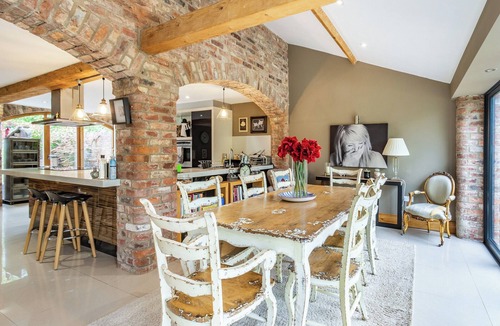 Wold Newton Cottage | 5 bedroom accommodation in Wold Newton, near Filey