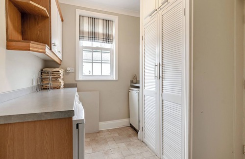 Driffield Cottage | 5 bedroom accommodation in Nafferton, near Bridlington