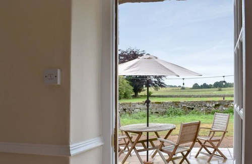 Chathill Cottage | 5 bedroom accommodation in Tynely, near Embleton