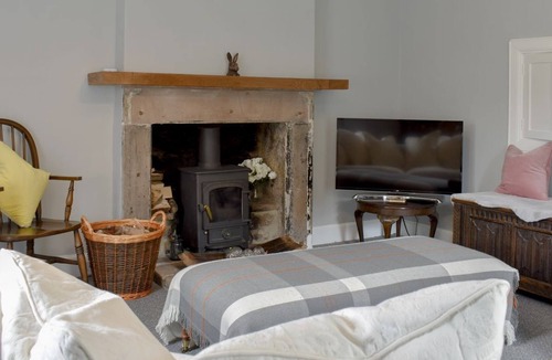 Chathill Cottage | 5 bedroom accommodation in Tynely, near Embleton