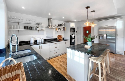 Saint Asaph Cottage | 5 bedroom accommodation in St. Asaph