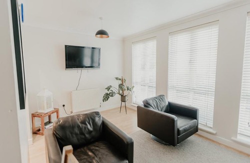 Newhaven Apartment | 5 Mariners Wharf